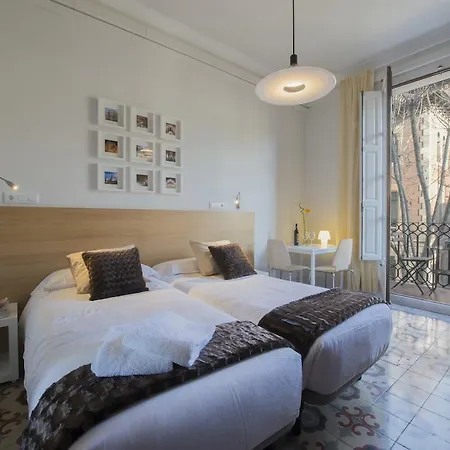 Apartment Quadrat D'Or Luxury Apartment