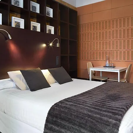Apartment Quadrat D'Or Luxury Apartment *