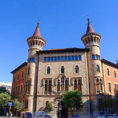 Quadrat D'Or Luxury Apartment