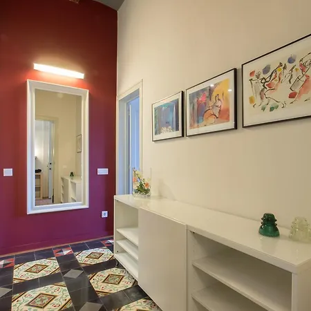 Apartment Quadrat D'Or Luxury Apartment